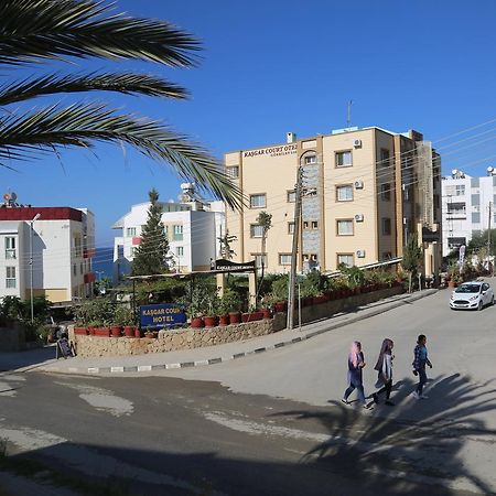 Kasgar Court Hotel Ayvaryara 外观 照片