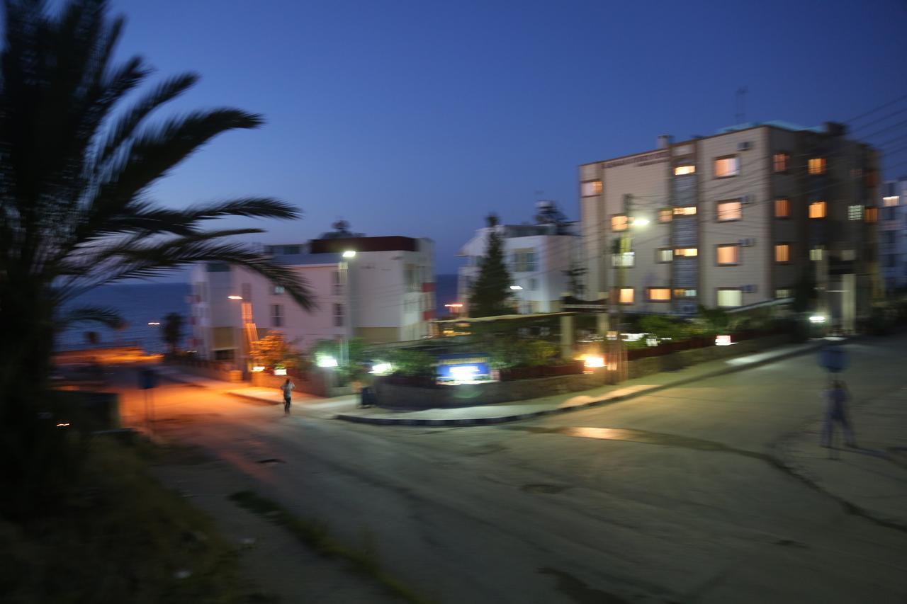Kasgar Court Hotel Ayvaryara 外观 照片