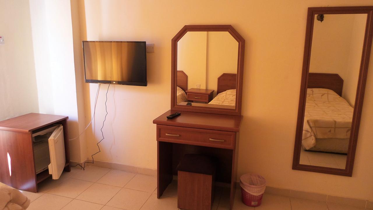 Kasgar Court Hotel Ayvaryara 外观 照片