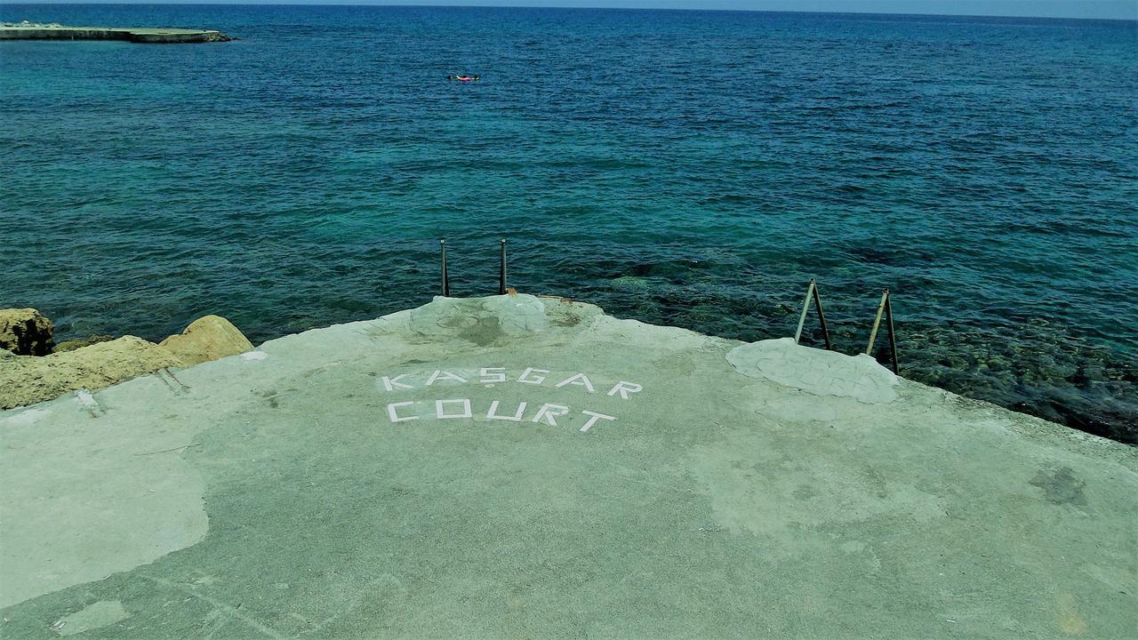 Kasgar Court Hotel Ayvaryara 外观 照片