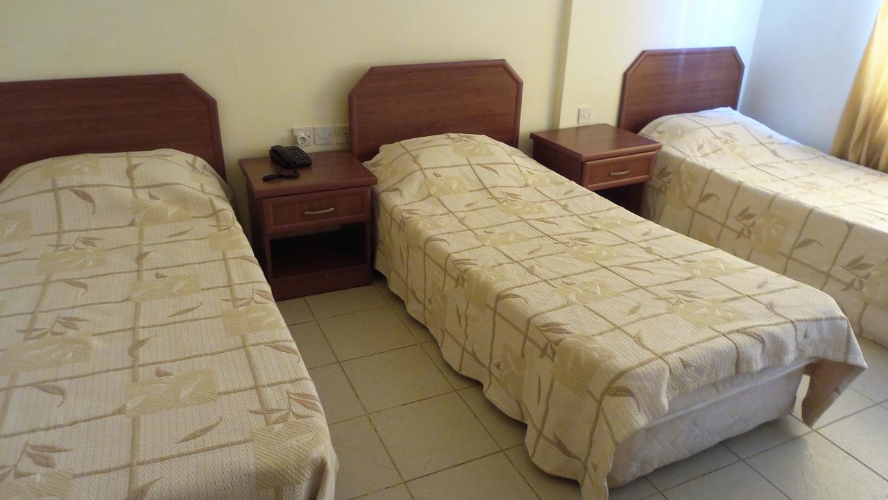 Kasgar Court Hotel Ayvaryara 外观 照片